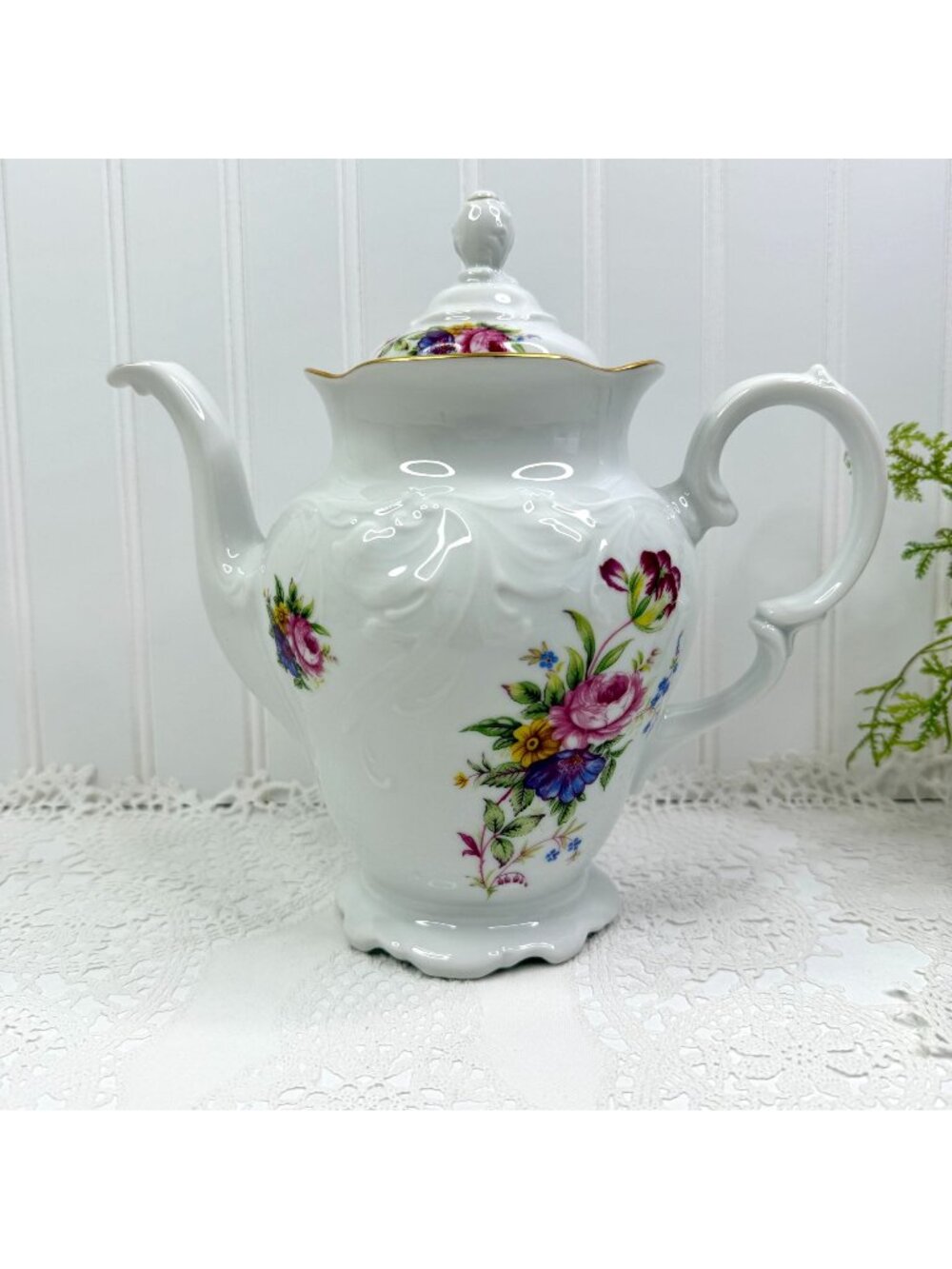 Vtg Royal Kent Poland Floral Teapot Porcelain Coffee Pot Rose Gold Trim Embossed
